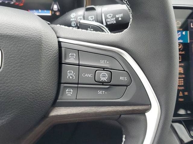 New 2026 Jeep Grand Cherokee L Limited w/ Limited Altitude Package AWD/4WD image 24