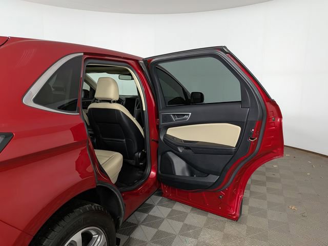 Used 2023 Ford Edge SEL w/ Convenience Package AWD/4WD image 36