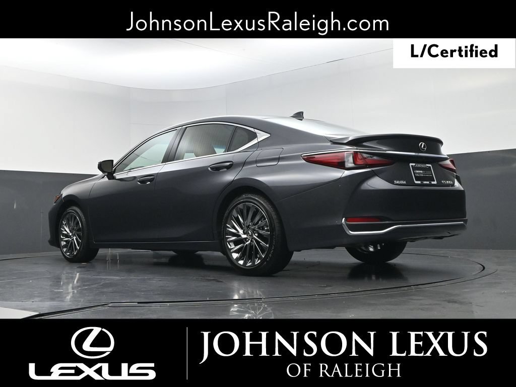Certified 2025 Lexus ES 300h Ultra Luxury FWD image 18