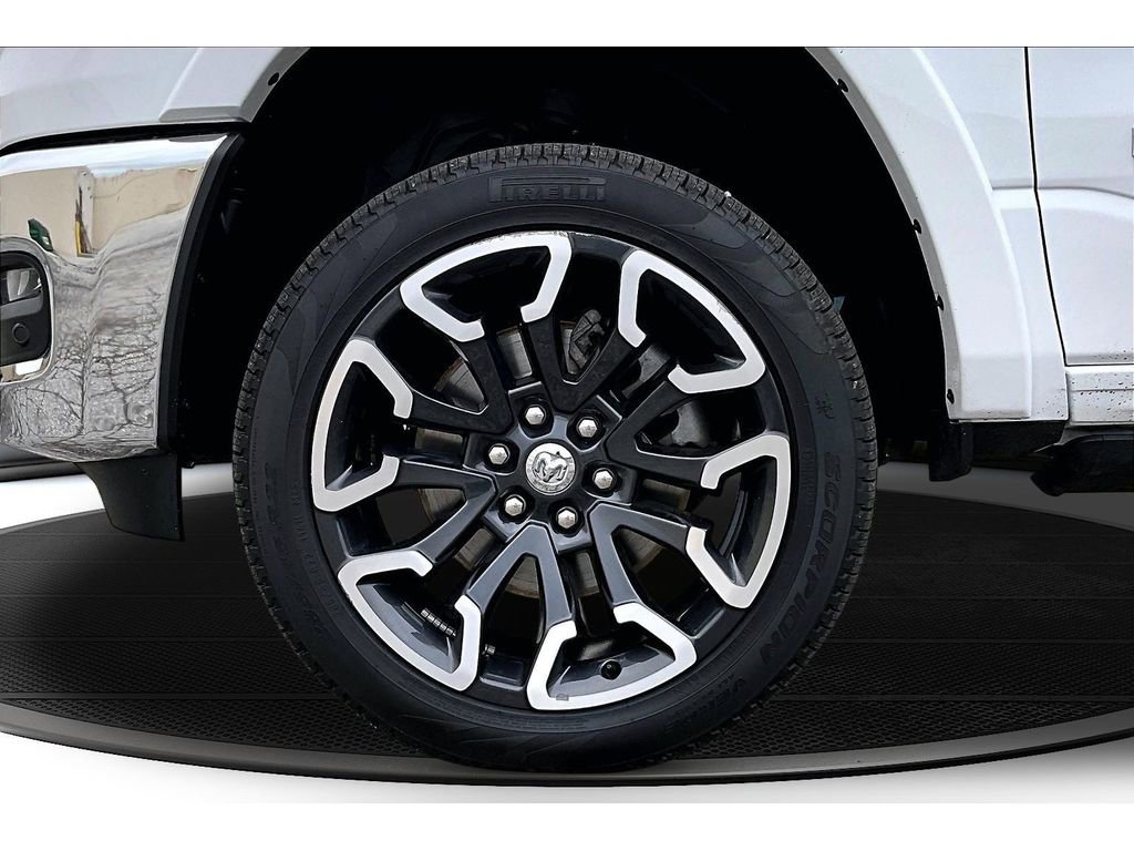 Certified 2025 RAM 1500 Limited AWD/4WD image 12