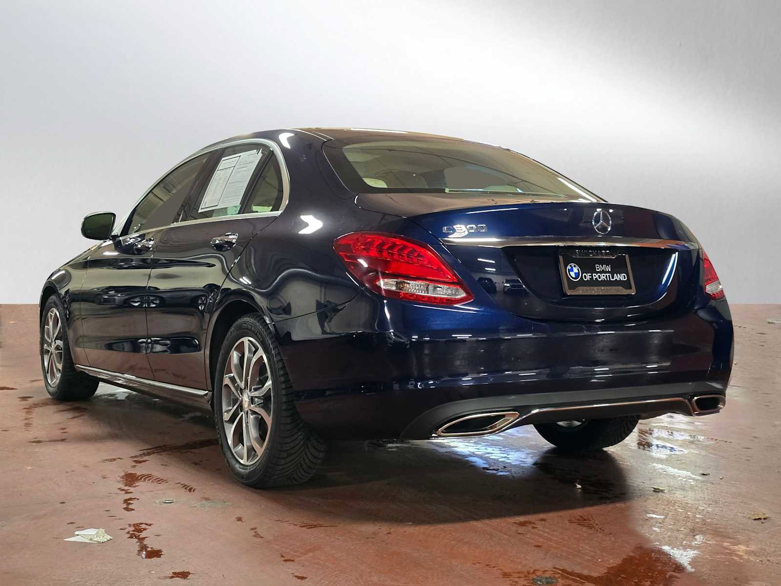 Used 2017 Mercedes-Benz C 300 Sedan image 5