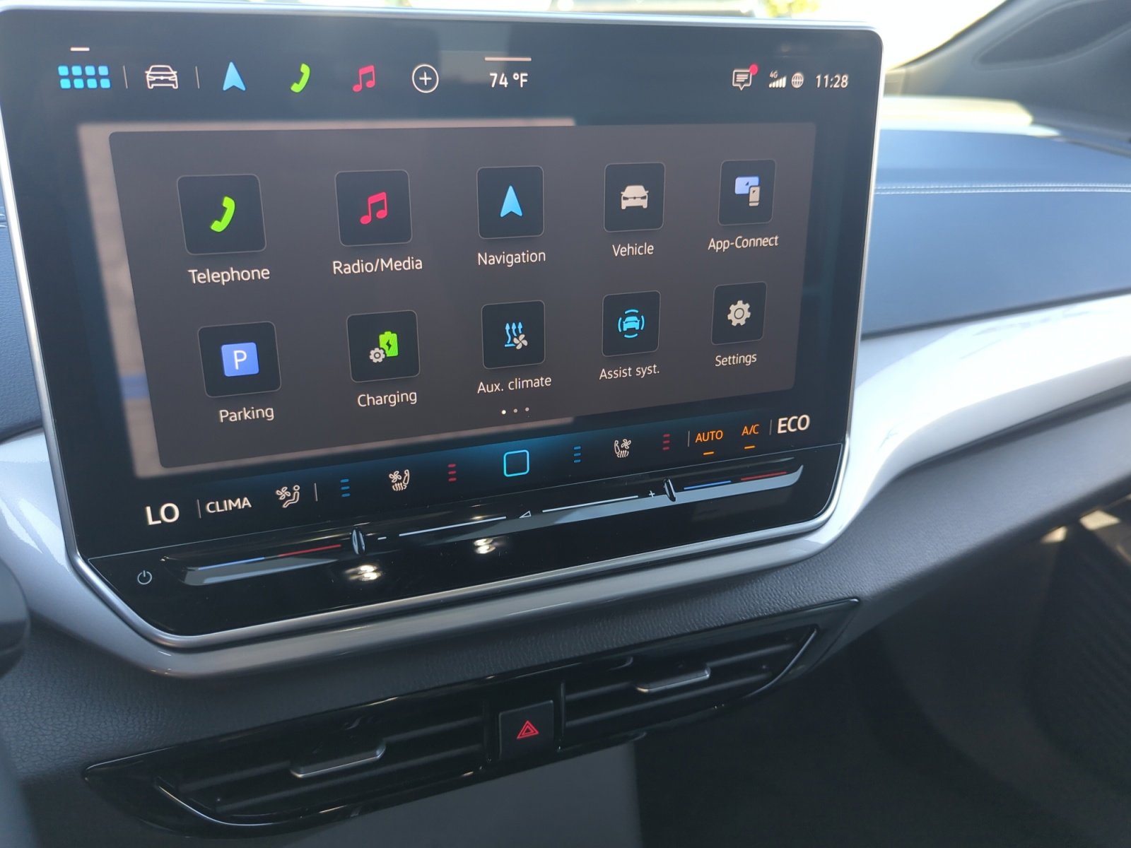 New 2025 Volkswagen ID.4 Pro S RWD image 12