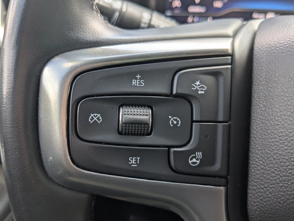 Used 2023 Chevrolet Suburban Premier RWD image 12