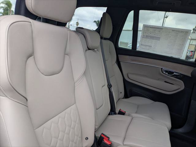 New 2026 Volvo XC90 T8 Plus w/ Protection Package AWD/4WD image 13