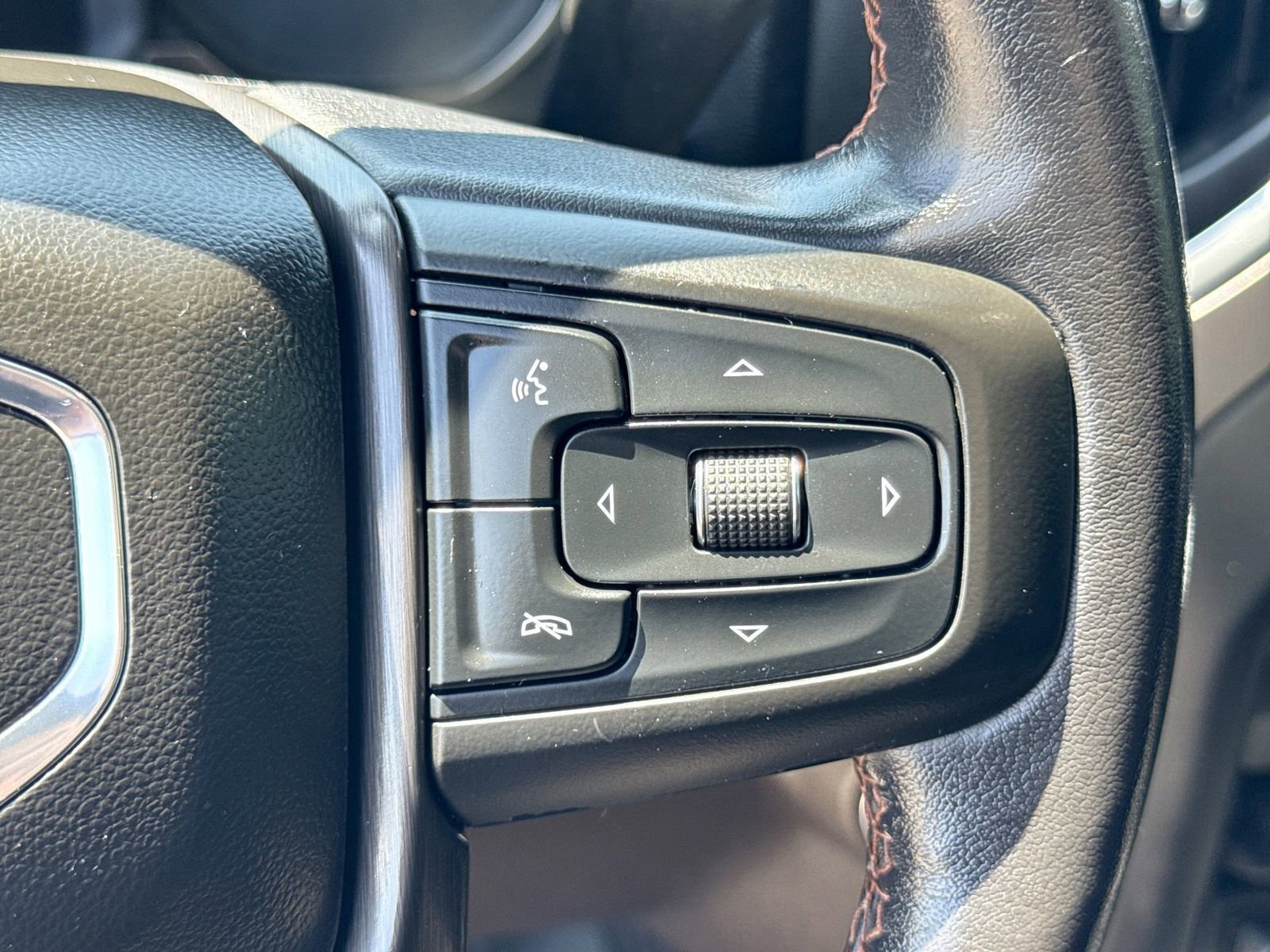 Used 2020 GMC Sierra 1500 AT4 w/ AT4 Premium Package AWD/4WD image 27