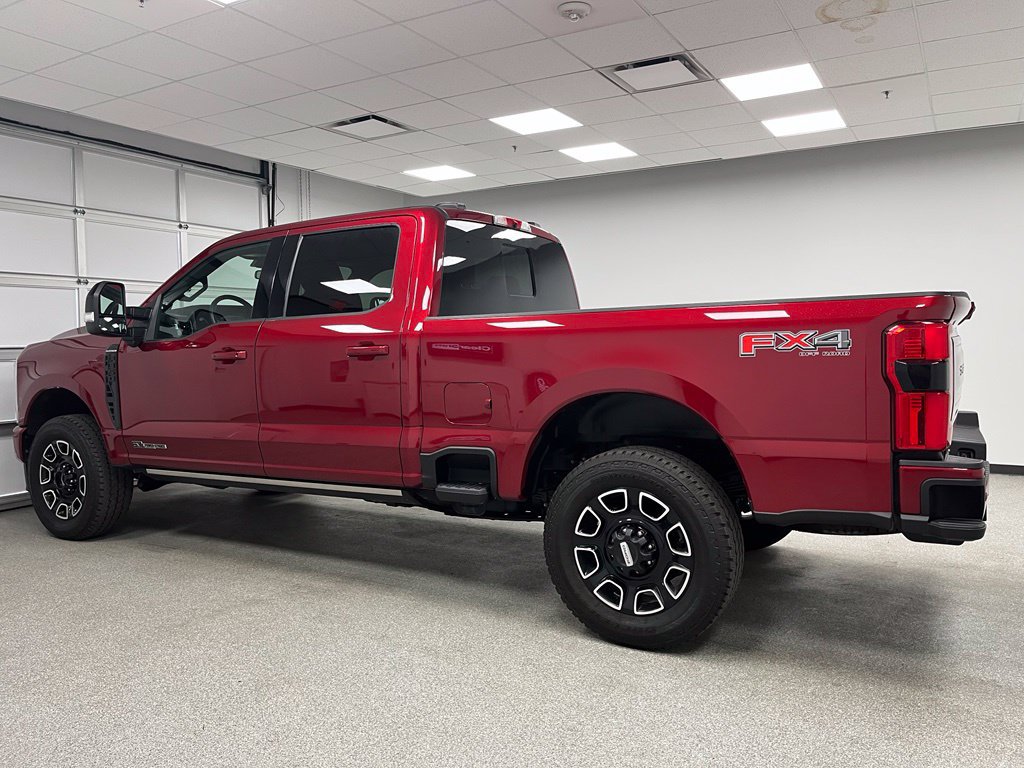 Used 2025 Ford F350 Platinum AWD/4WD image 7