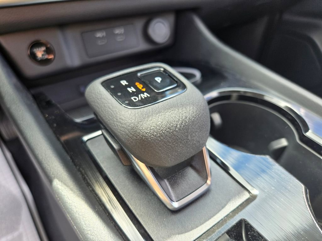 New 2026 Nissan Rogue SV image 8