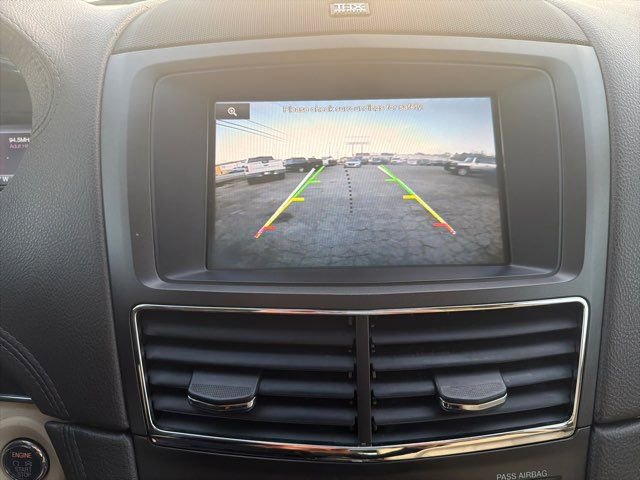 Used 2015 Lincoln MKT AWD w/ Equipment Group 201A image 27