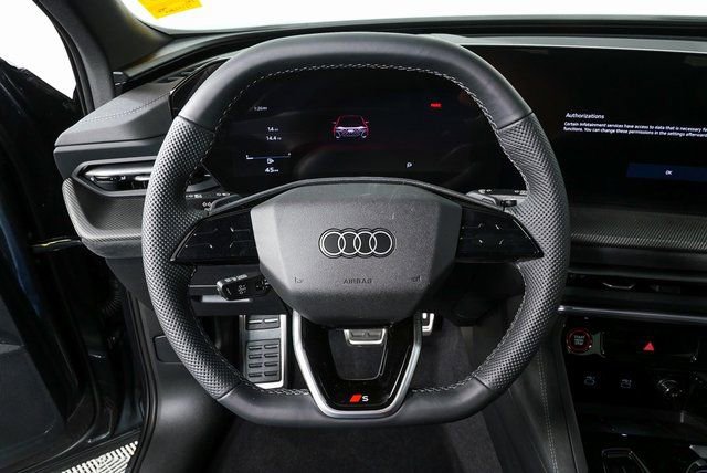 New 2025 Audi SQ5 Premium Plus AWD/4WD image 9