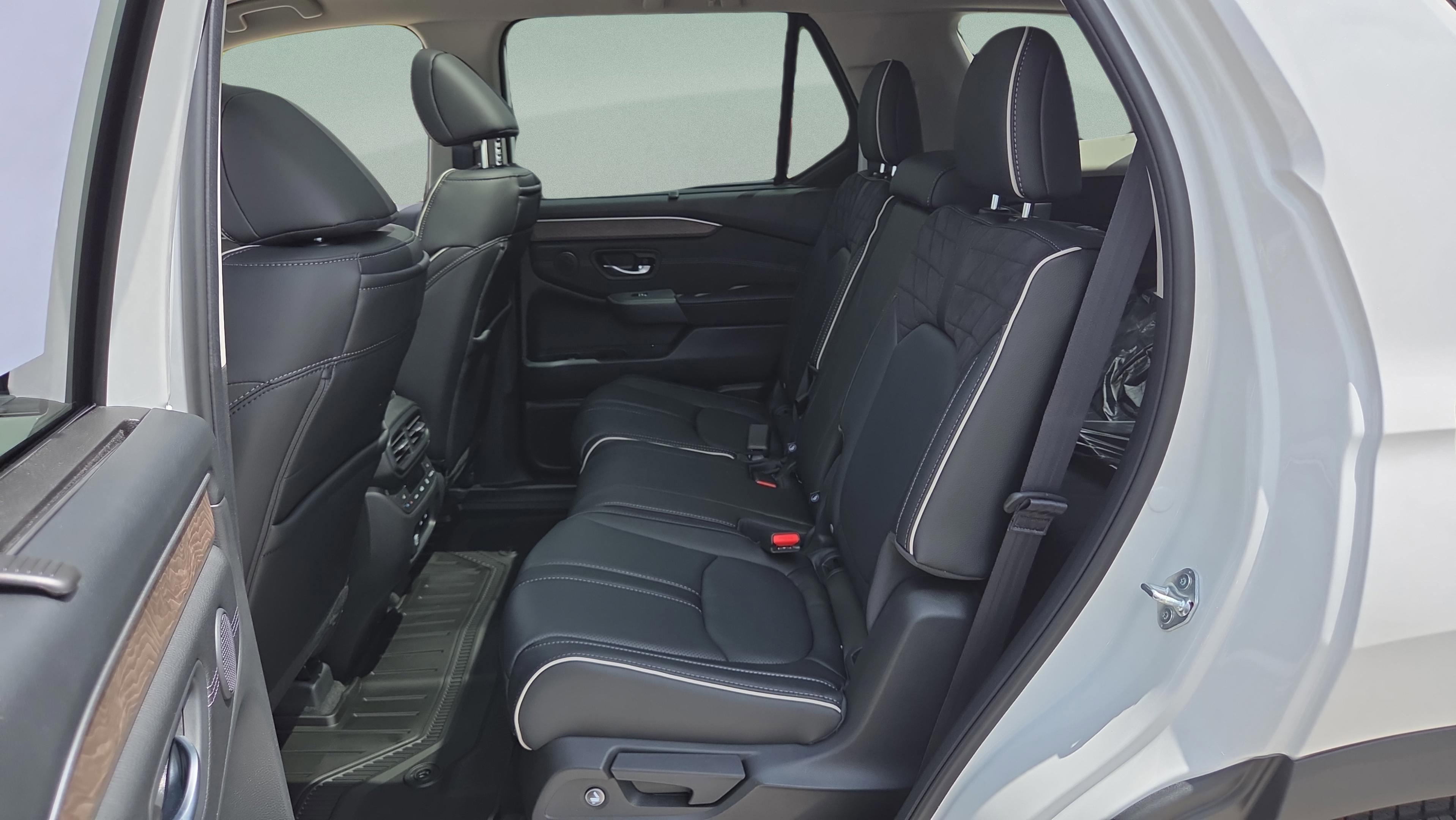 New 2026 Honda Pilot Elite image 11