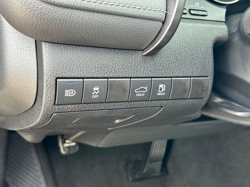 Used 2023 Toyota Camry SE image 43