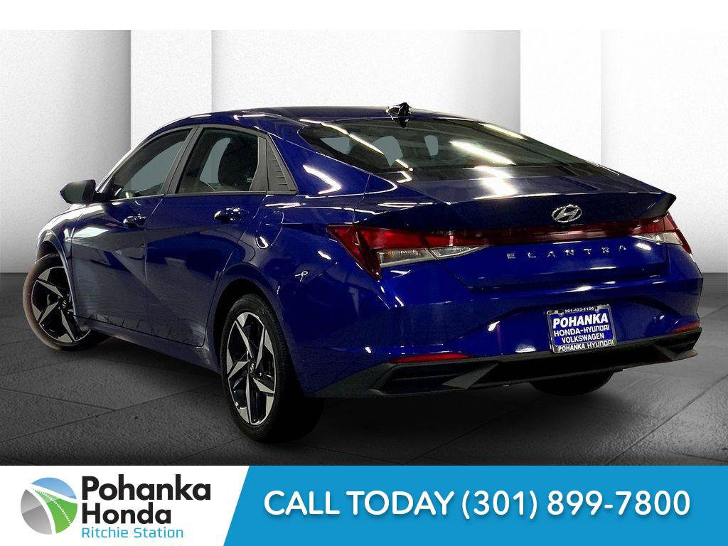 Used 2023 Hyundai Elantra SEL w/ Convenience Package image 10