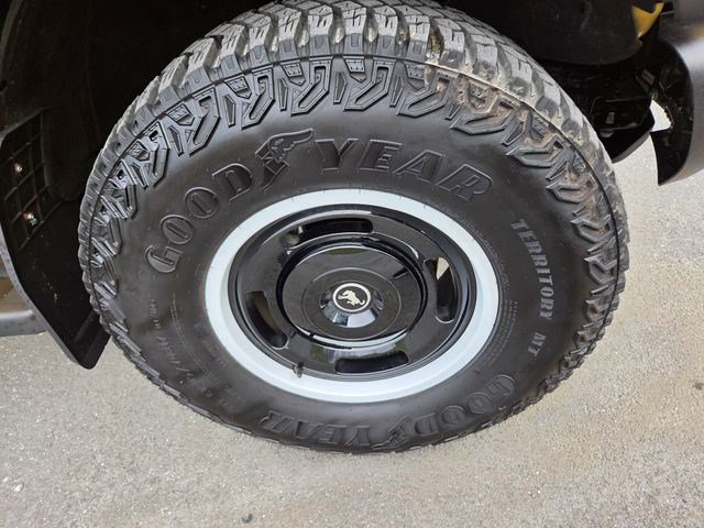 Used 2024 Ford Bronco Heritage Edition image 25