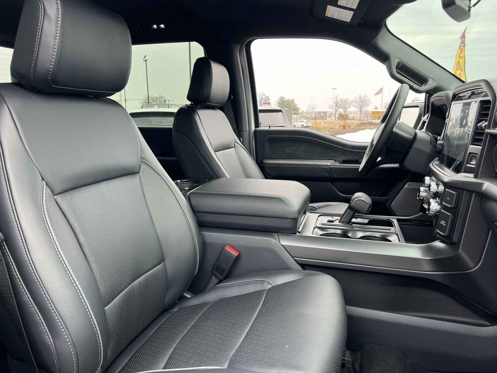 New 2026 Ford F150 Lariat w/ Equipment Group 501A Mid image 26