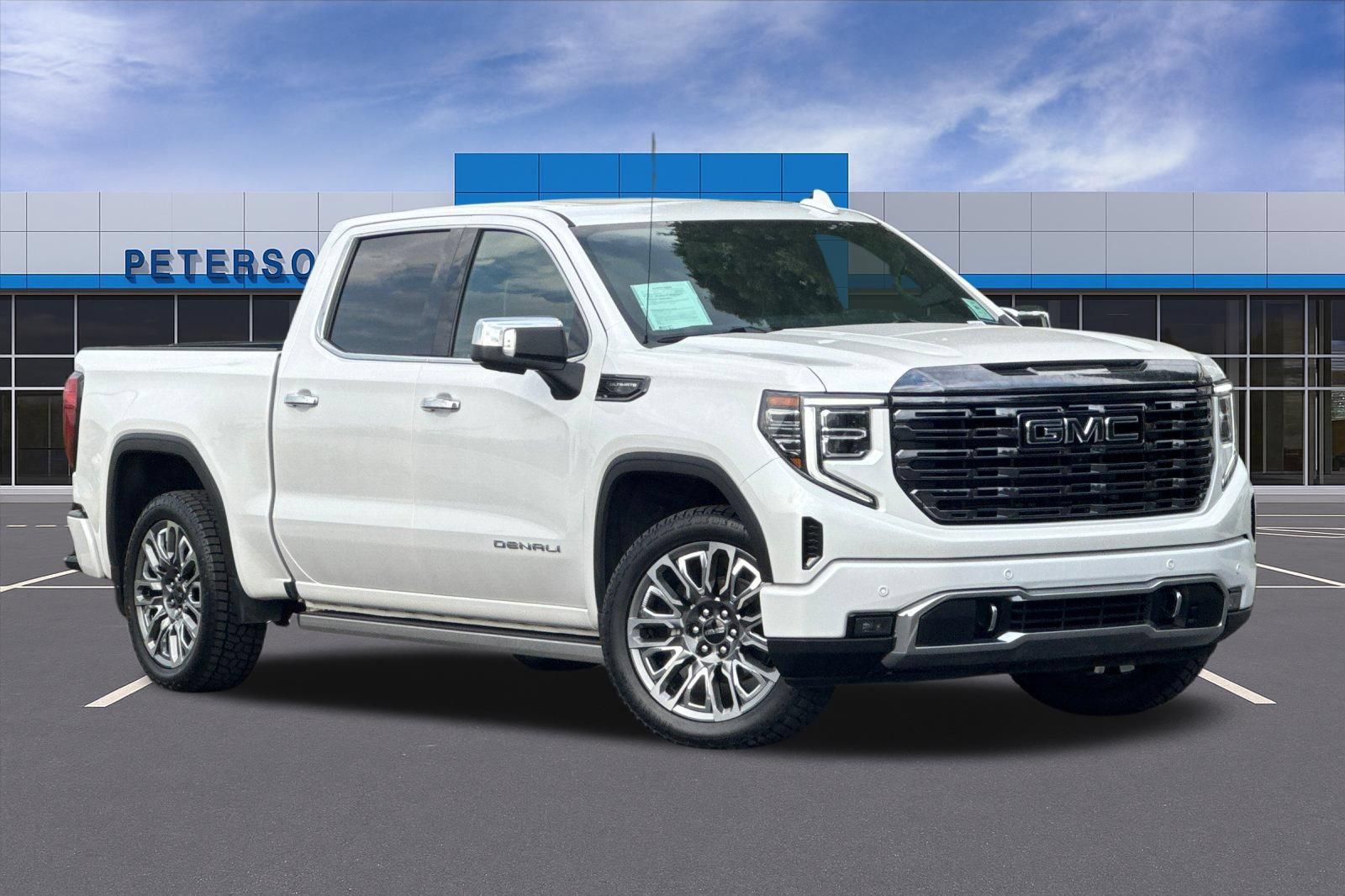 Certified 2024 GMC Sierra 1500 Denali Ultimate AWD/4WD image 2