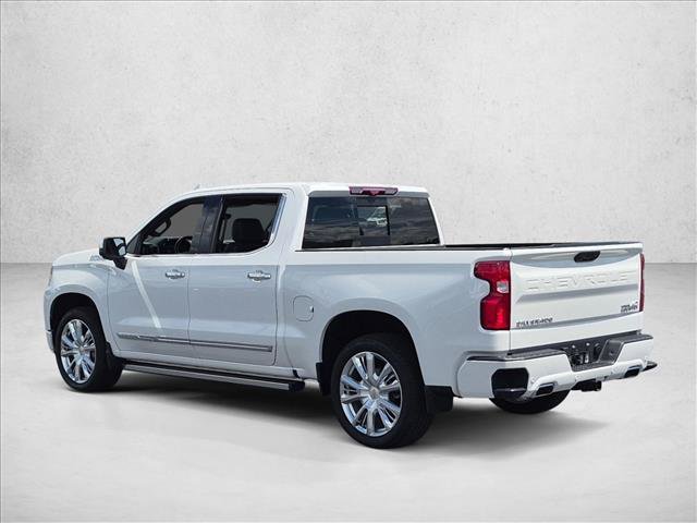 Certified 2024 Chevrolet Silverado 1500 High Country AWD/4WD image 8