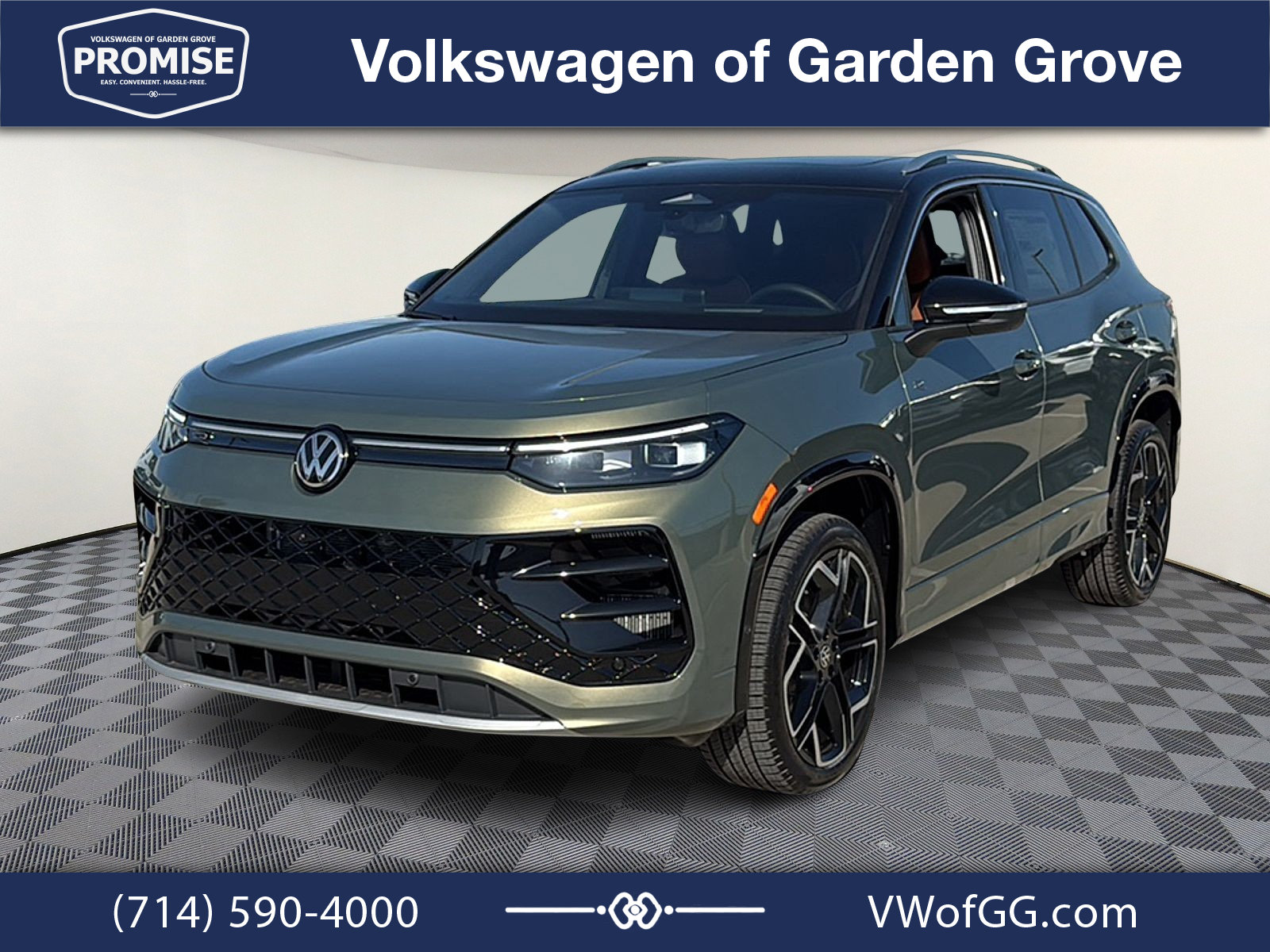 New 2026 Volkswagen Tiguan SEL R-Line AWD/4WD image 4