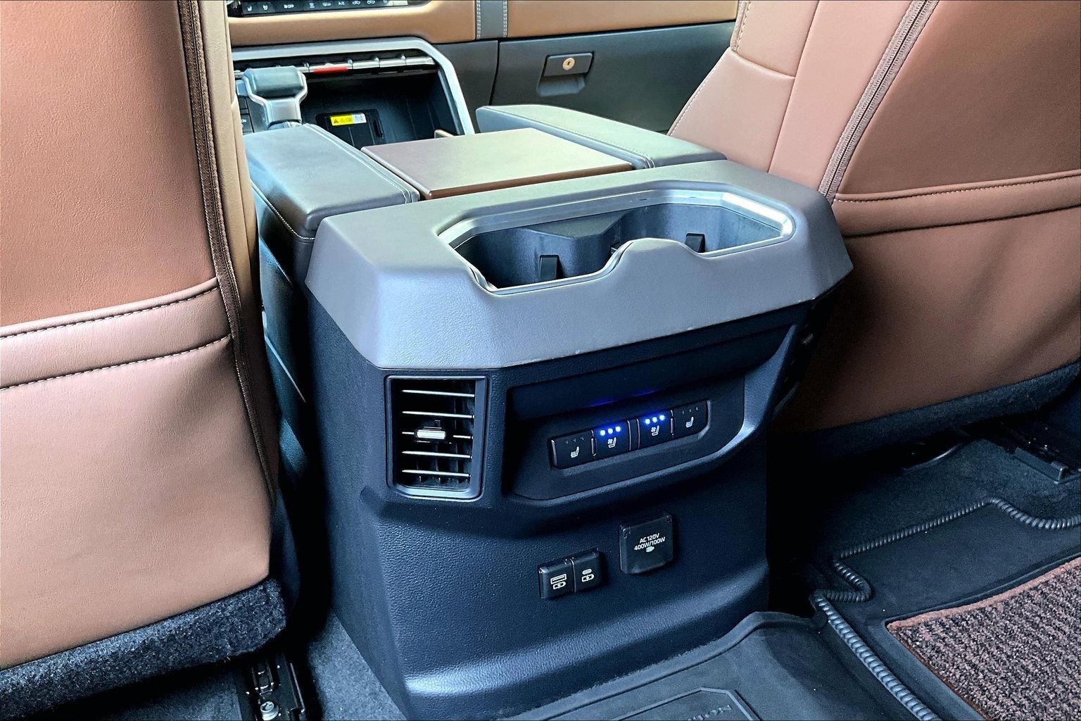 Used 2023 Toyota Tundra 1794 Edition image 34