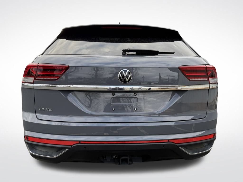 Used 2022 Volkswagen Atlas Cross Sport SE w/ Panoramic Sunroof Package image 5