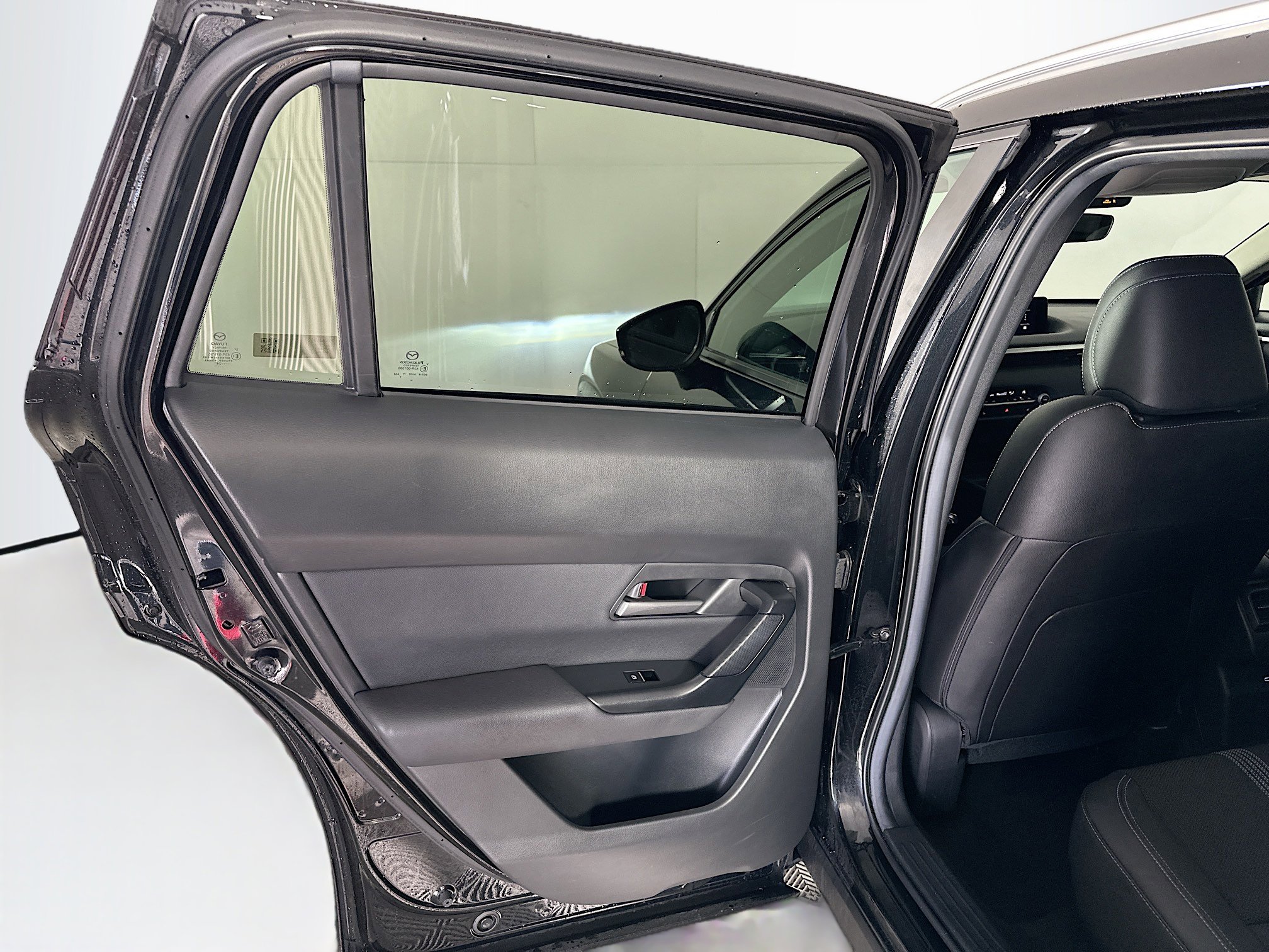 Used 2025 MAZDA CX-50 AWD 2.5 S w/ Premium Package image 27