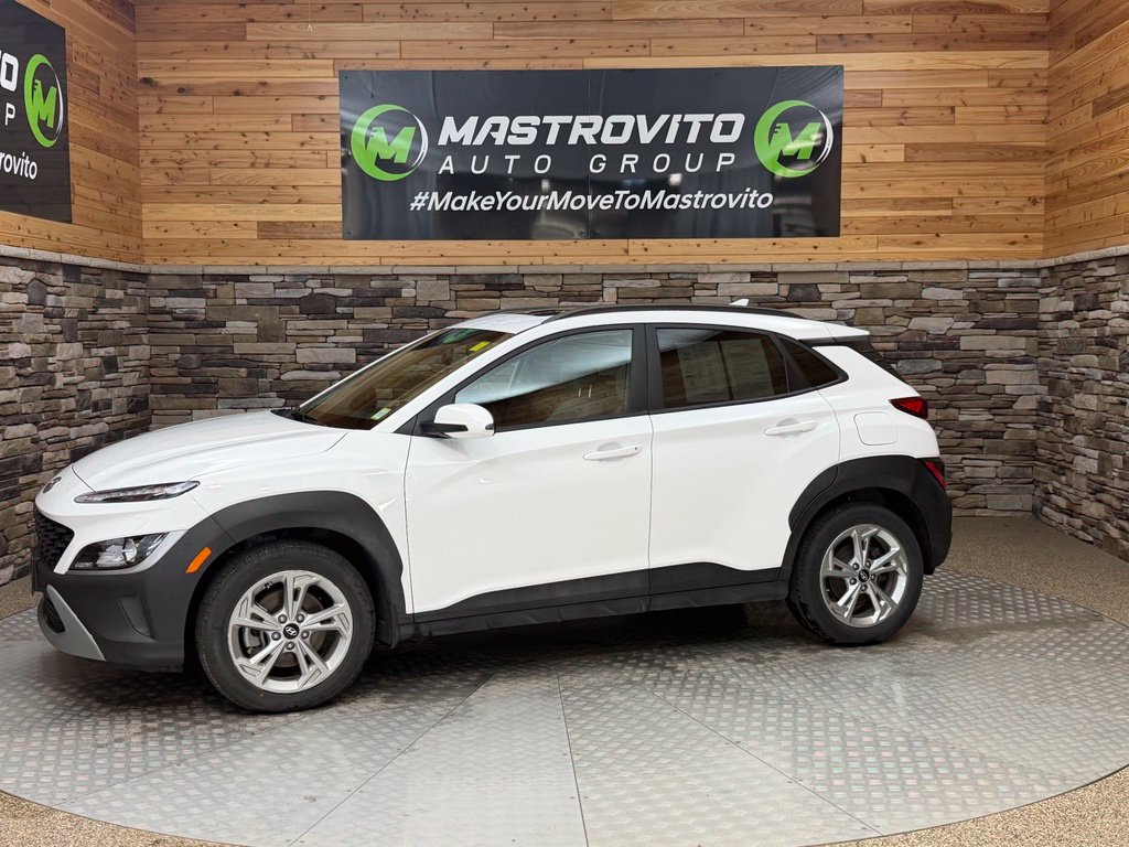 Used 2023 Hyundai Kona SEL w/ Convenience Package AWD/4WD image 12