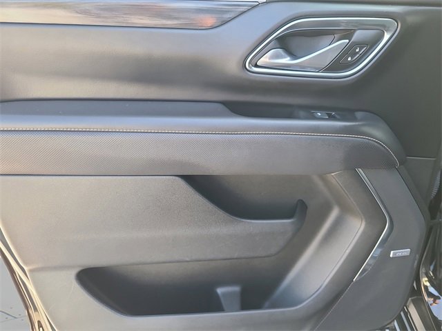 Used 2024 GMC Yukon XL SLT image 21