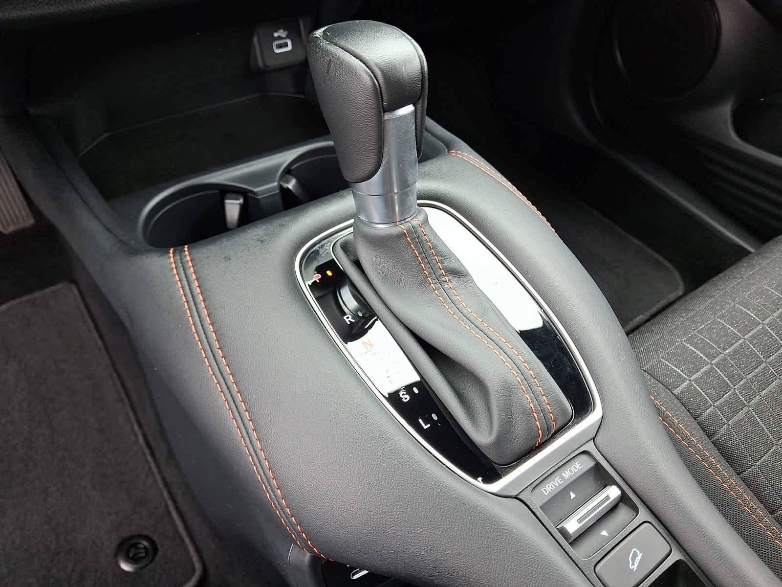 Certified 2025 Honda HR-V Sport image 18