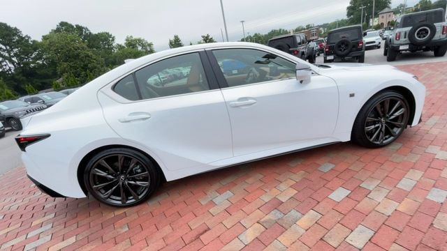 Used 2025 Lexus IS 350 F Sport RWD image 2