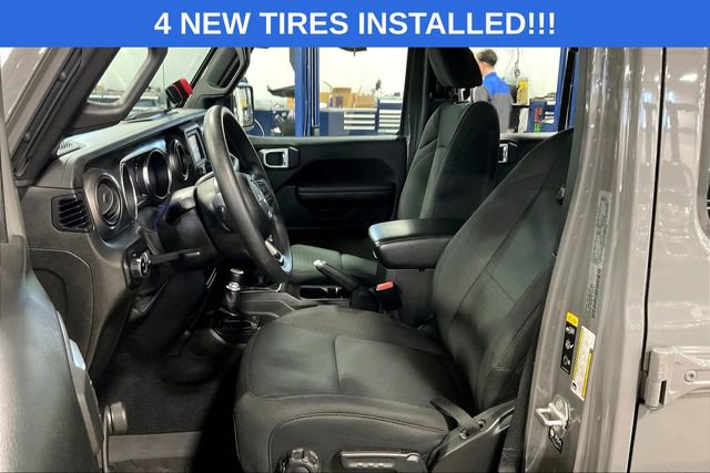 Used 2021 Jeep Gladiator Sport w/ Trailer Tow Package image 24