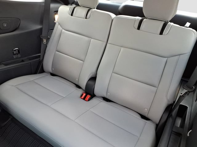 Used 2026 Ford Explorer Active w/ Active Comfort Package AWD/4WD image 21