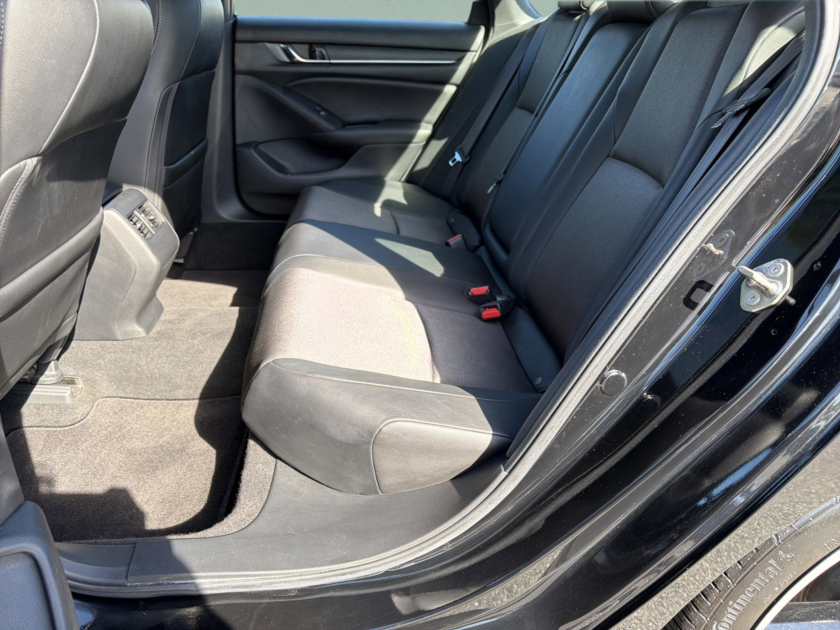 Used 2019 Honda Accord Sport image 24
