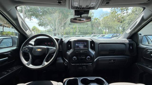Used 2025 Chevrolet Silverado 1500 Custom w/ Turbomax Blackout Package RWD image 27