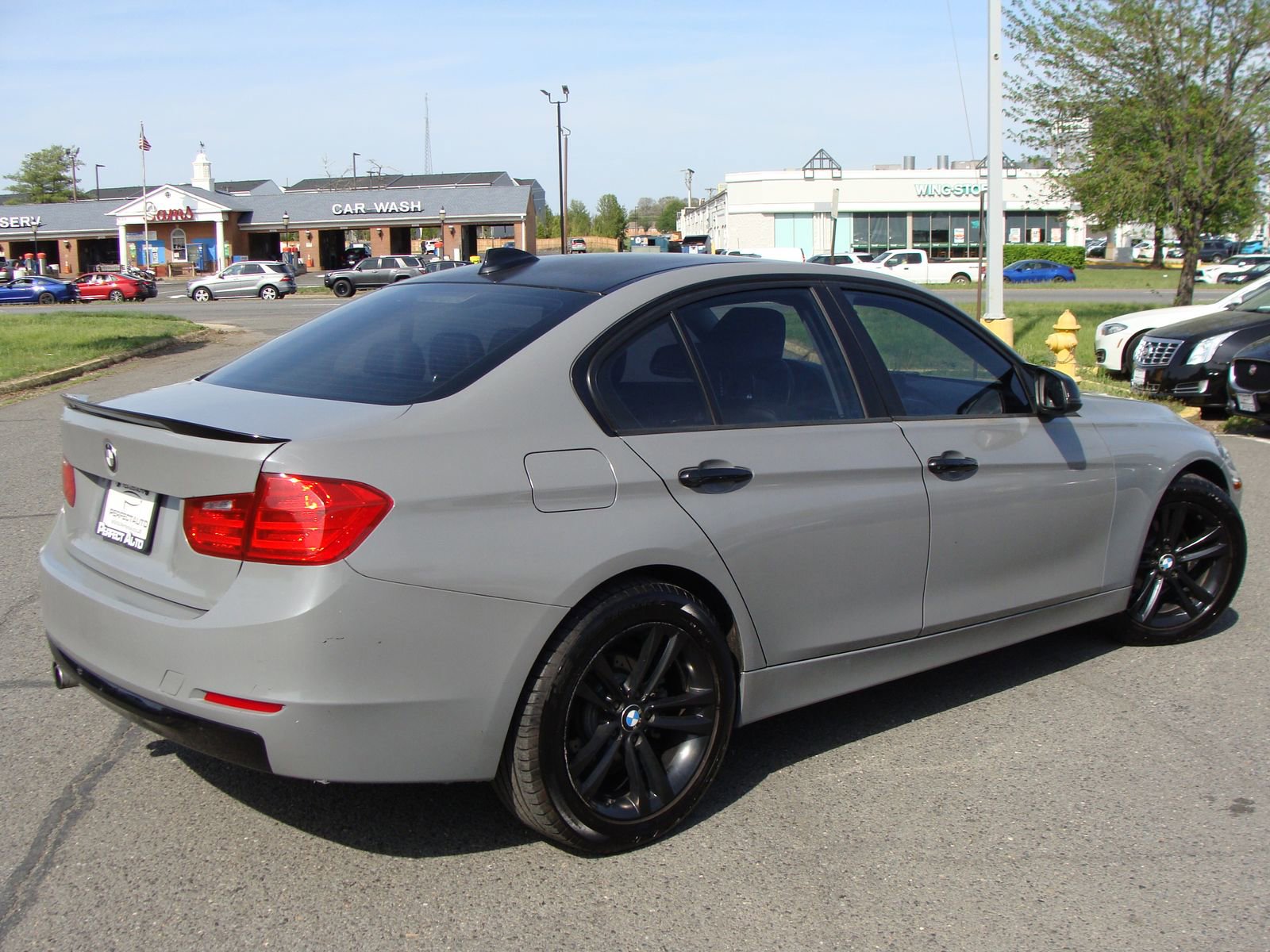 Used 2015 BMW 328i xDrive Sedan AWD/4WD image 6