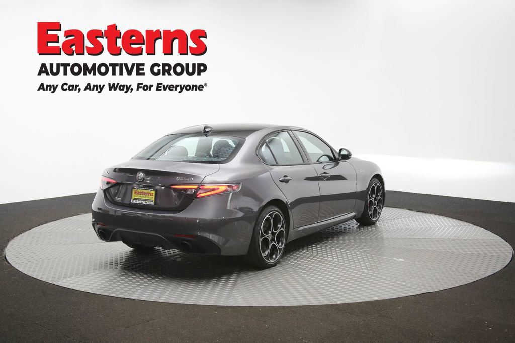 Used 2024 Alfa Romeo Giulia Veloce AWD/4WD image 40