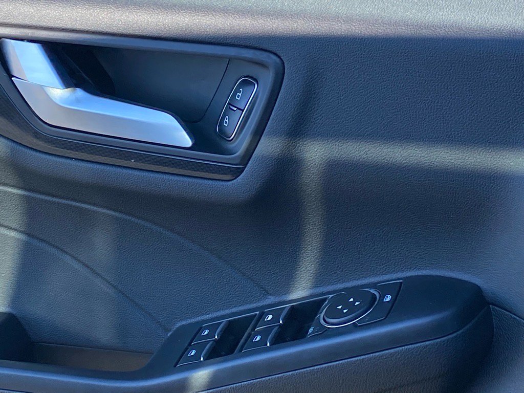 Certified 2023 Ford Escape ST-Line w/ Tech Pack #1 image 19