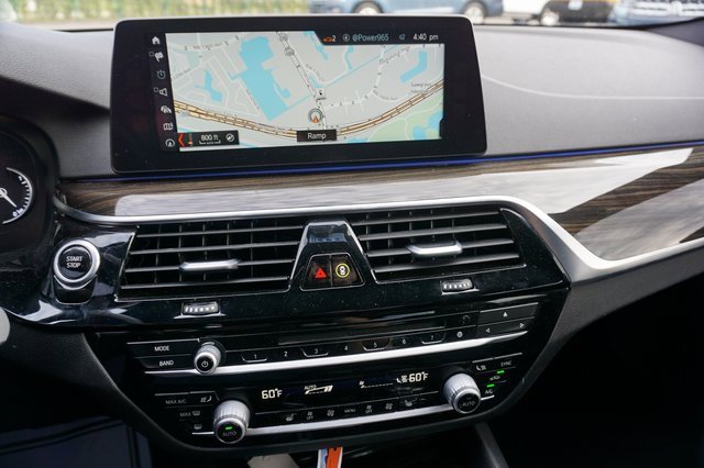 Used 2018 BMW 530e xDrive w/ Premium Package 2 image 4