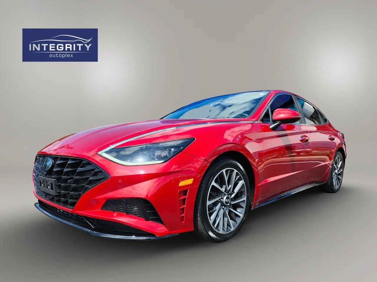 Used 2020 Hyundai Sonata Limited w/ Cargo Package FWD image 1