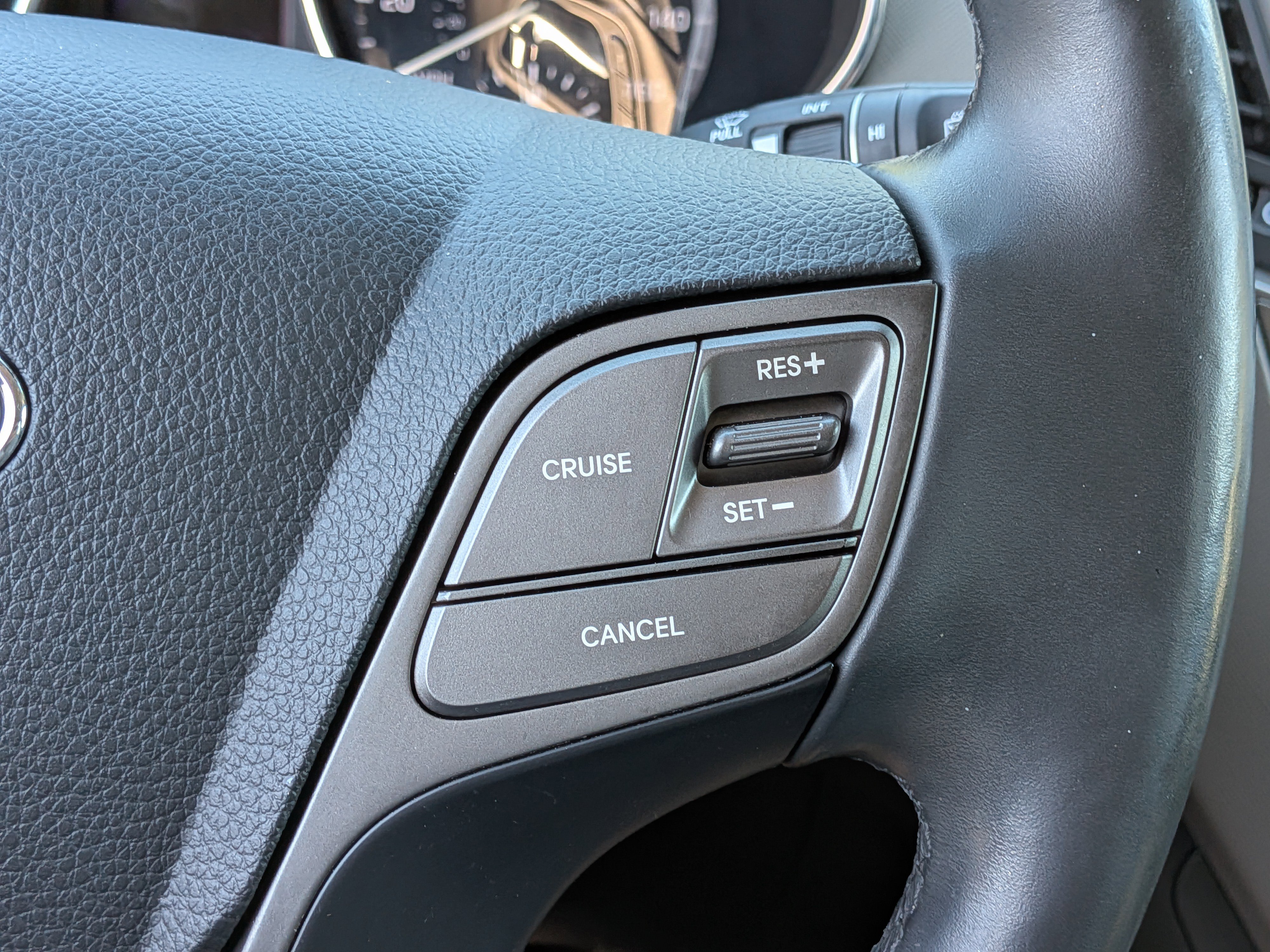 Used 2018 Hyundai Santa Fe Sport w/ 2.4L Tech Package 04 image 25