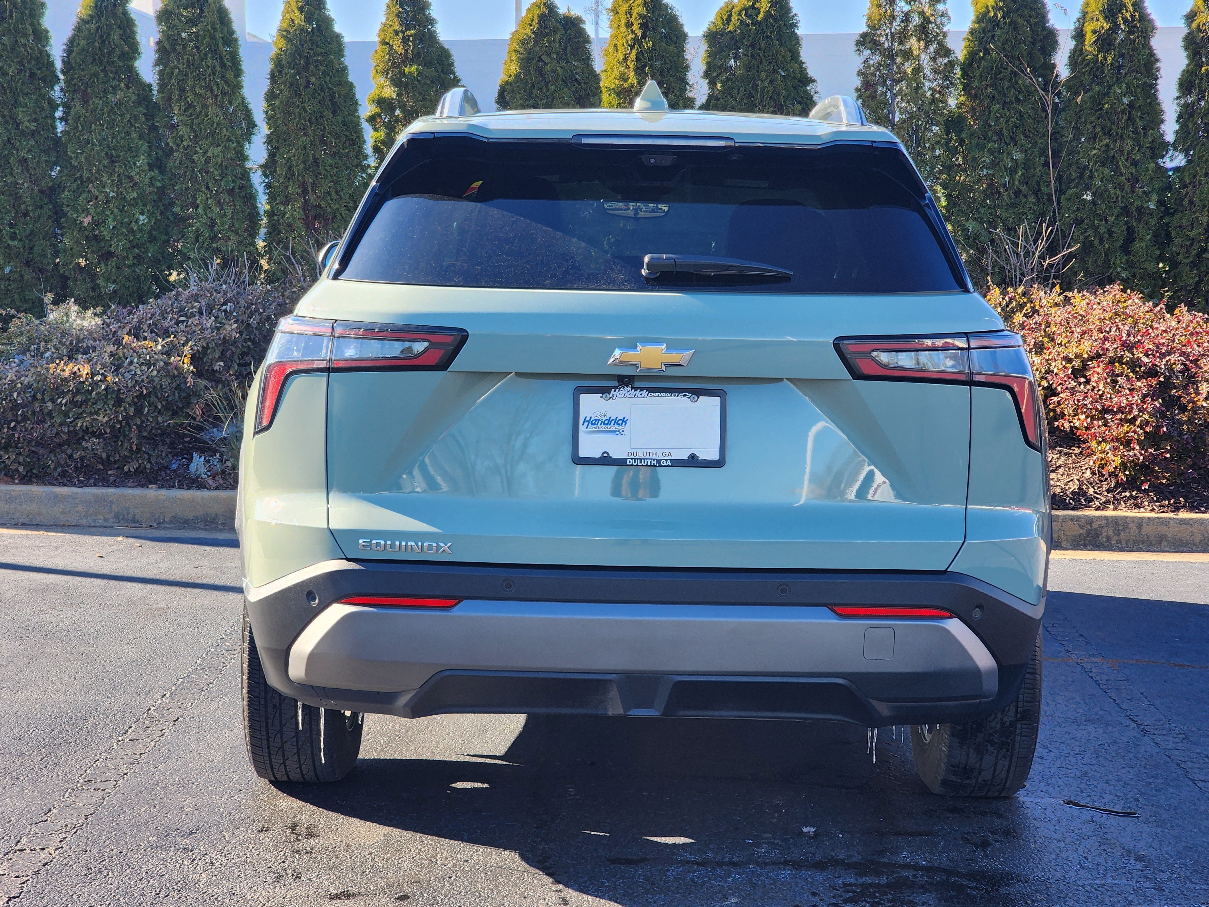 Used 2025 Chevrolet Equinox LT w/ Convenience Package II image 8