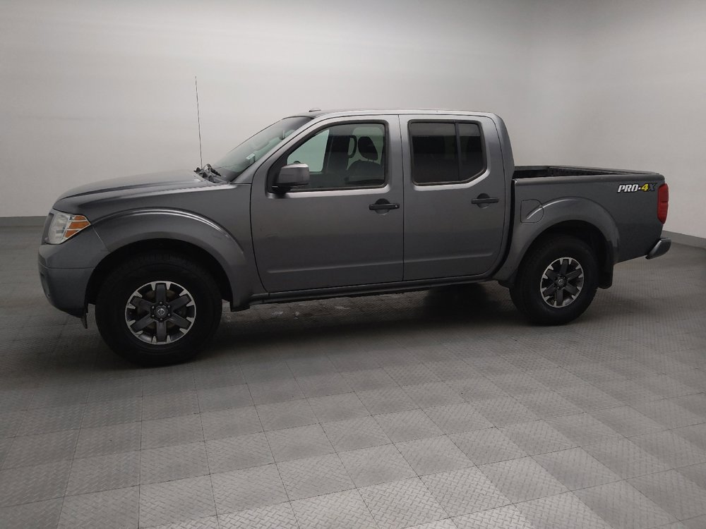 Used 2018 Nissan Frontier PRO-4X AWD/4WD image 2