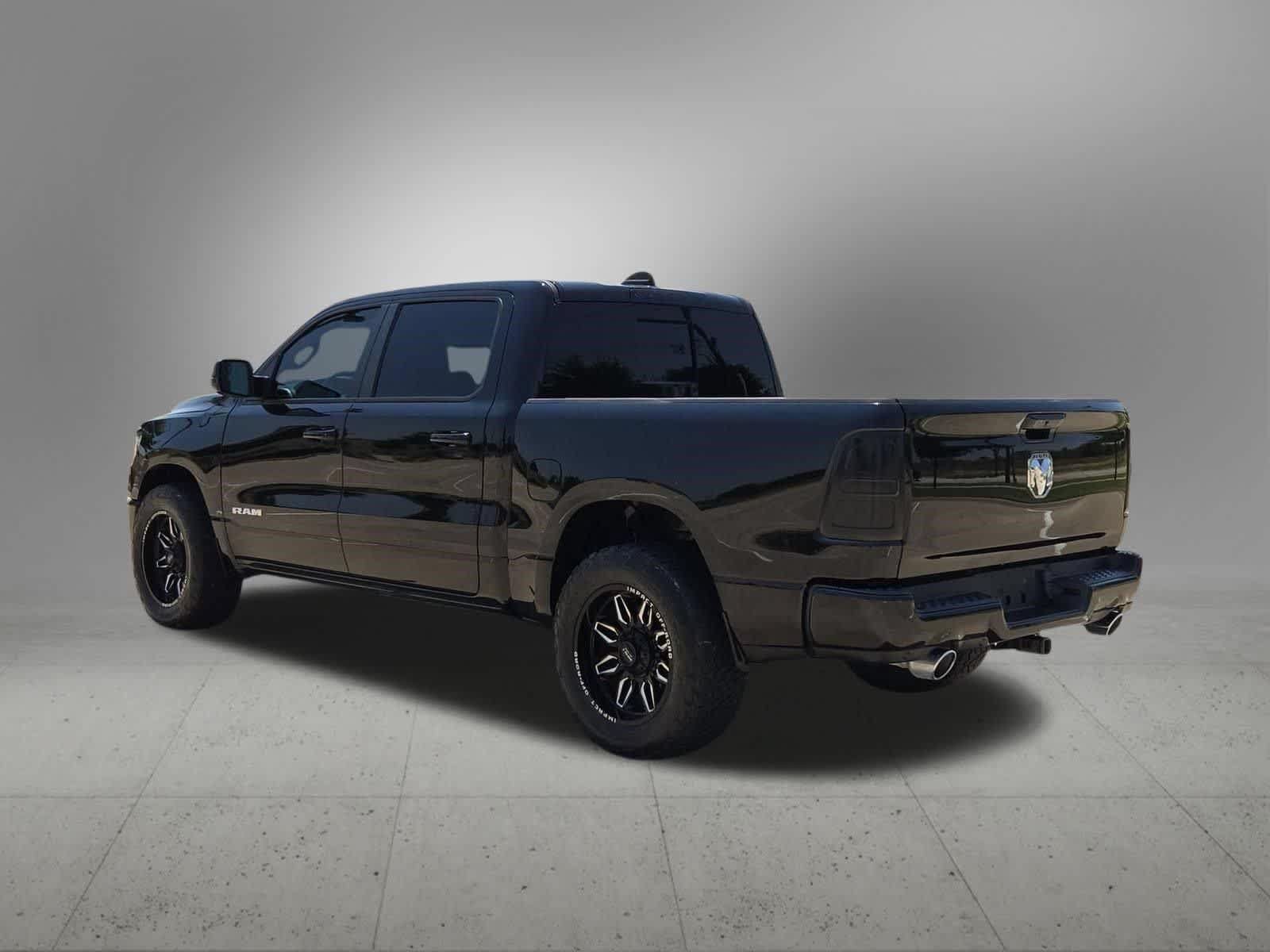 Used 2022 RAM 1500 Lone Star RWD image 4