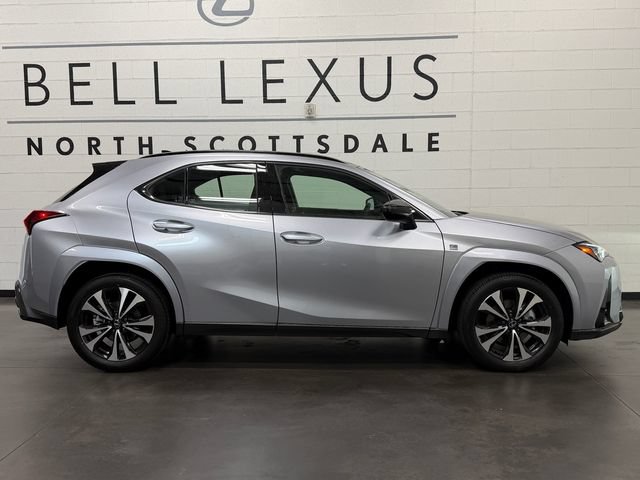 New 2026 Lexus UX 300h AWD image 3
