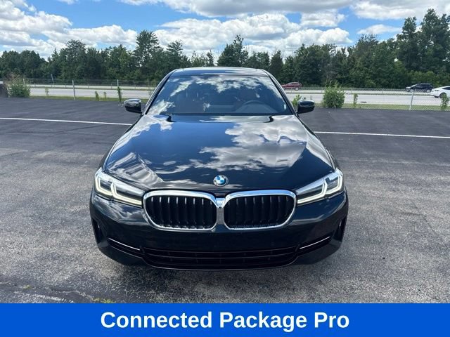 Used 2023 BMW 540i xDrive w/ Convenience Package AWD/4WD image 3
