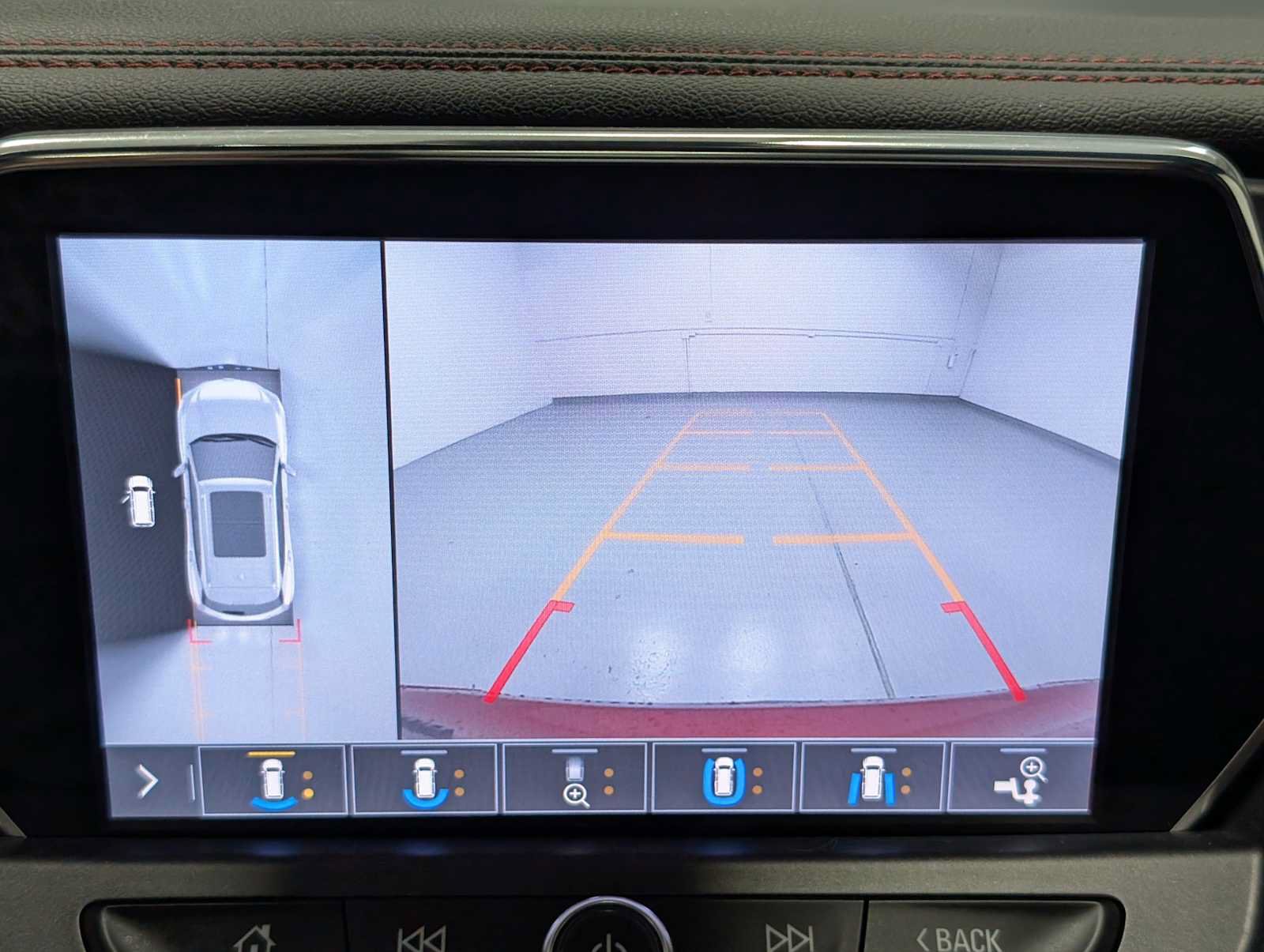 Used 2019 Chevrolet Blazer RS AWD/4WD image 27