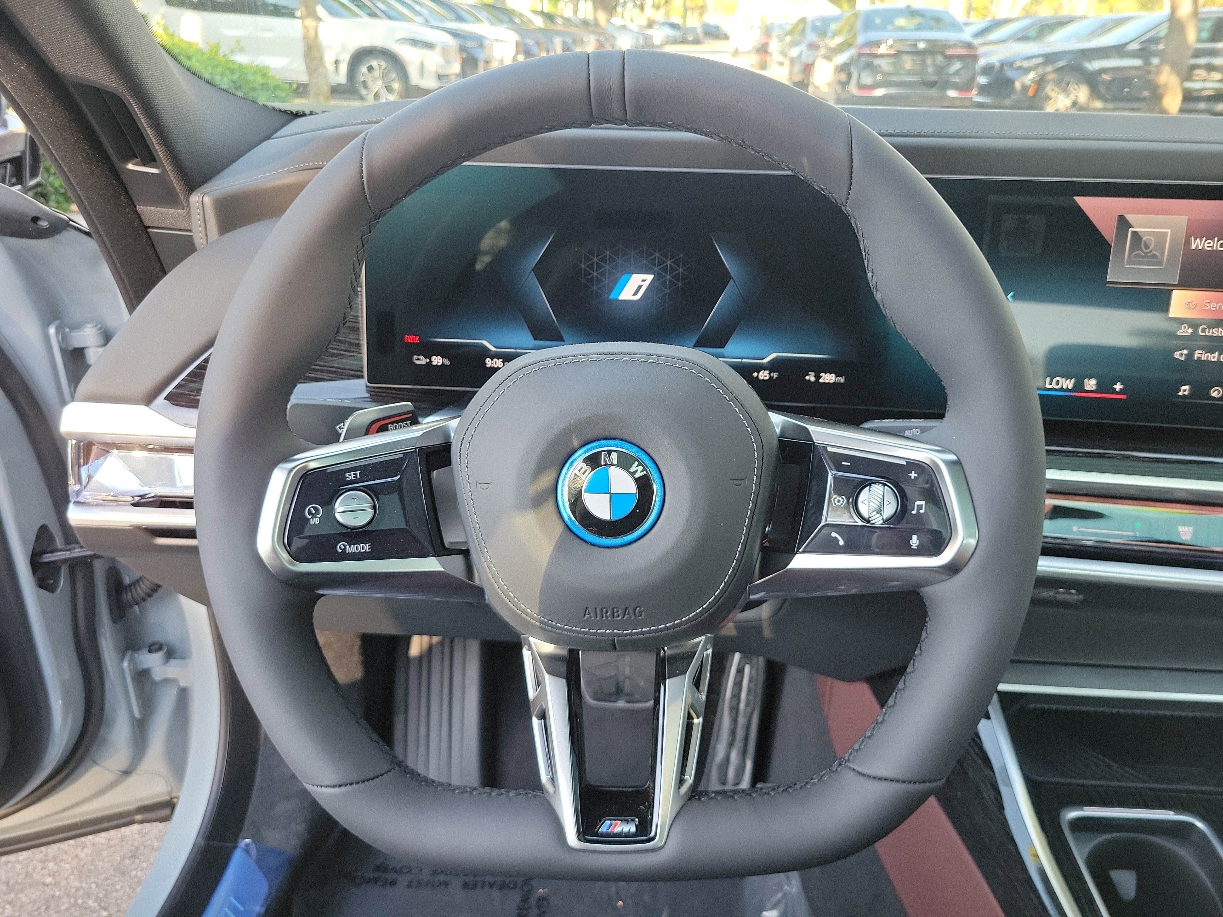 New 2026 BMW i7 eDrive50 w/ M Sport Package image 25