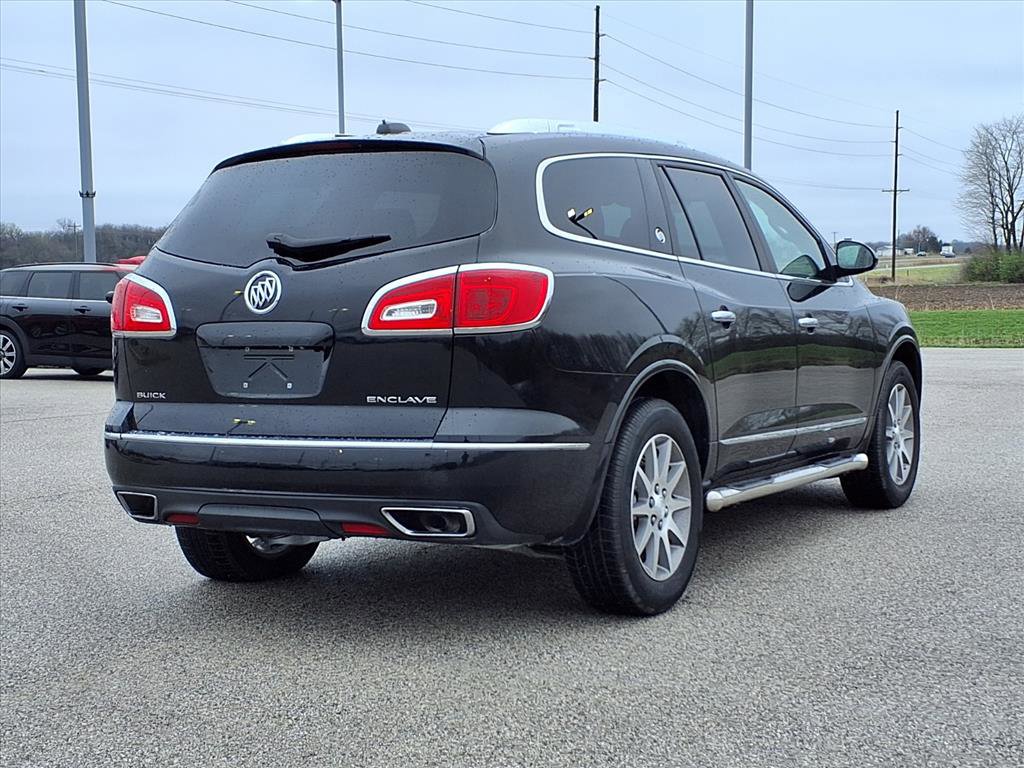 Used 2017 Buick Enclave Convenience image 3