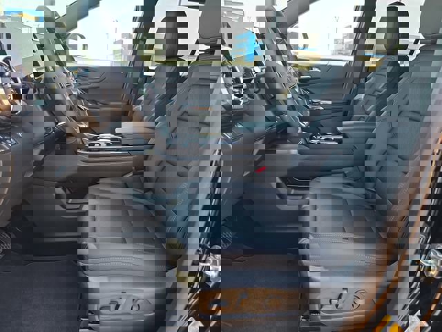 New 2026 Chevrolet Equinox LT w/ Convenience Package II FWD image 10