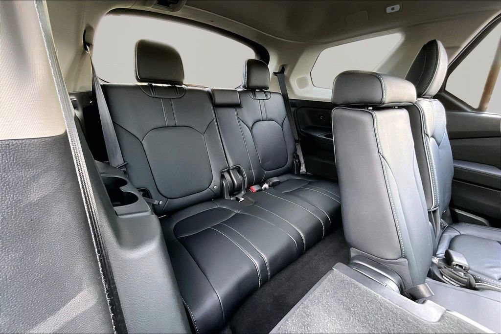 Certified 2025 Honda Pilot Elite image 18