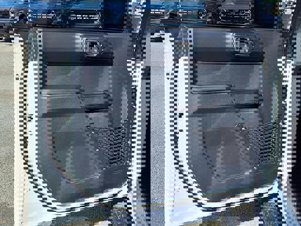 New 2025 Ford Bronco Outer Banks image 22