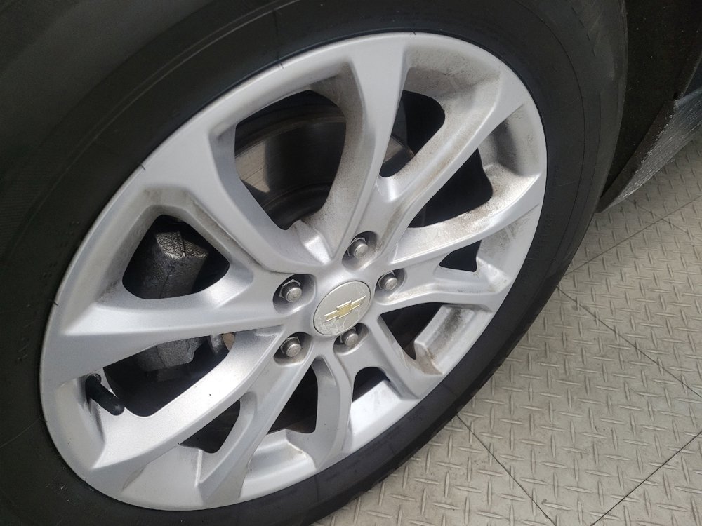 Used 2018 Chevrolet Equinox LT image 31